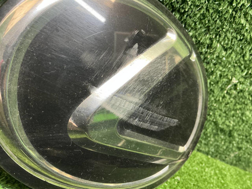 Эмблема решетки радиатора Lexus RX 3 AL10 (08-12)