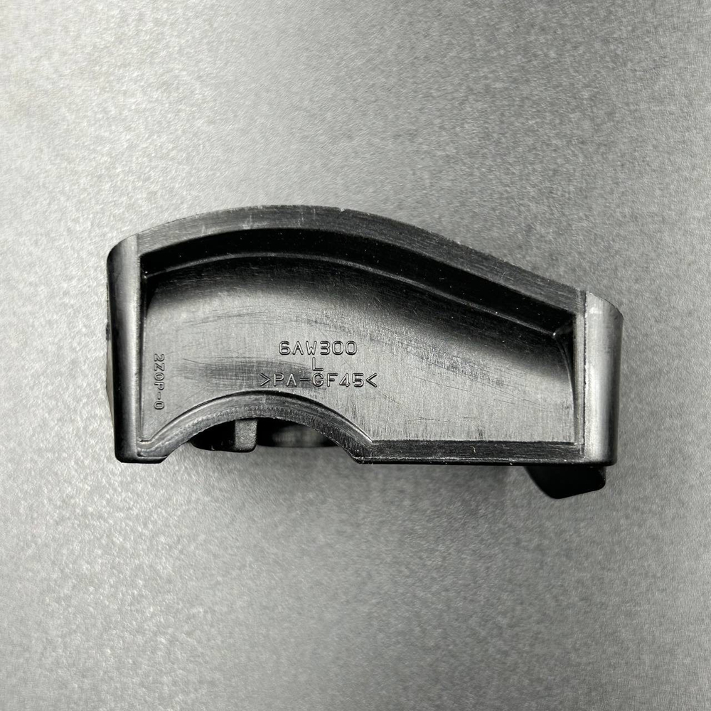 Решетка водозабора редуктора Yamaha F300-350 (Левая) (Yamaha)