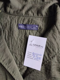 Блузка Marks&Spencer приятна к телу, визуально на 46 размер
