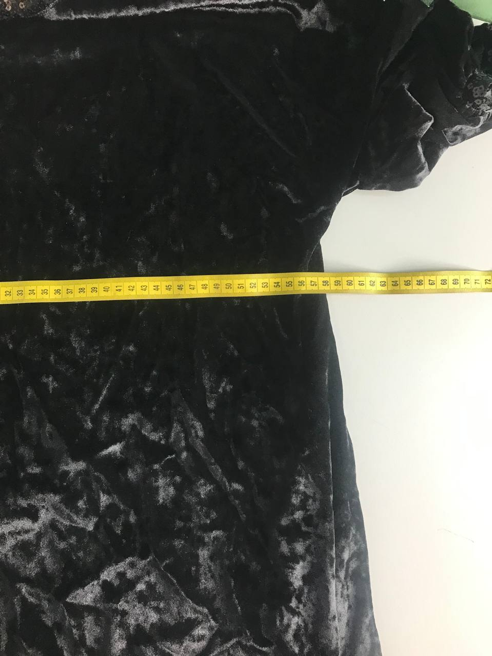 Платье Lucky Move бархатное, визуально на 56 размер, новое