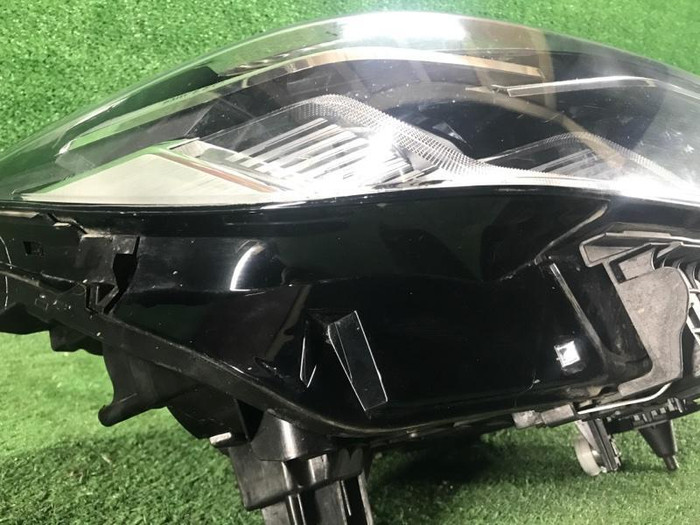 Фара правая BMW 6er G32 (2020-н.в.) LED