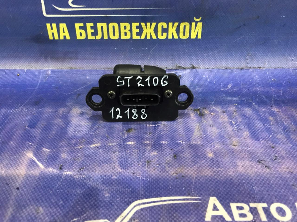 Расходомер TOYOTA CALDINA 1997-2002