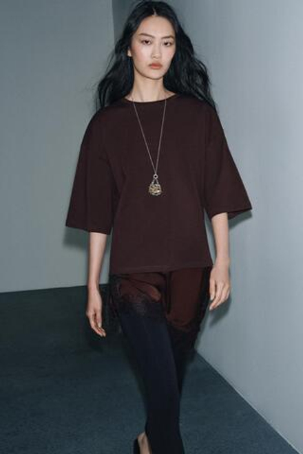 ZARA КОМБИНИРОВАННАЯ ФУТБОЛКА С КРУЖЕВОМ, ШОКОЛАДНЫЙ