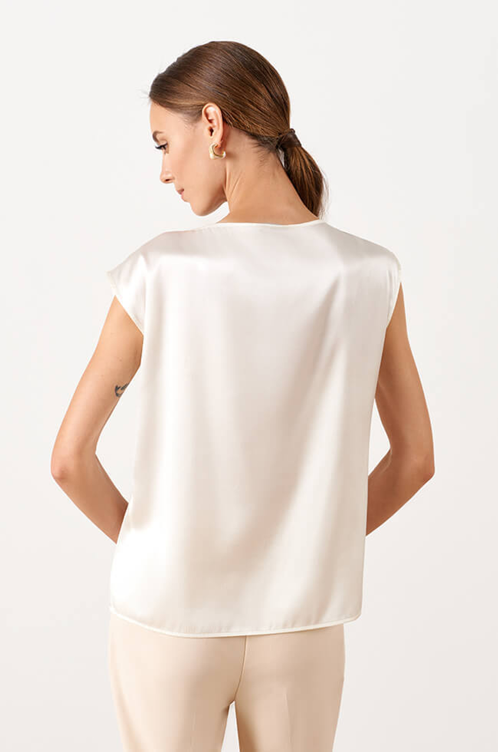 23012 Блузка женская (молочный)