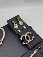 Брошь CHANEL