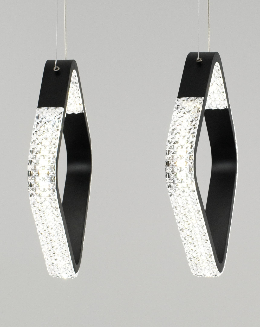 Светодиодный подвесной светильник с пультом Moderli V2890-PL Novas