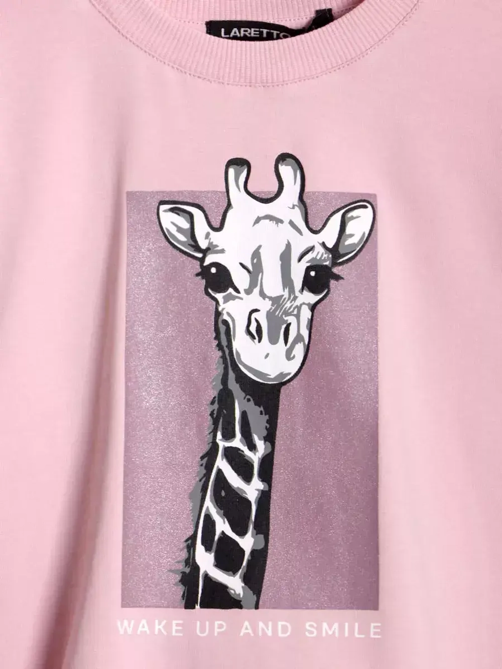 Розовый костюм для девочки на весну с леггинсами