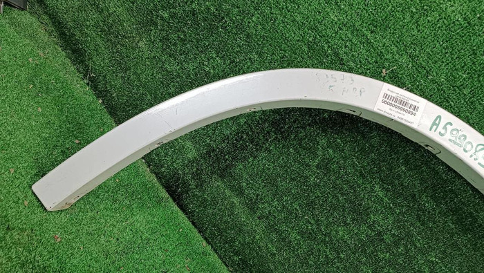 Расширитель передний правый BMW X5 F15 (2013-2018)