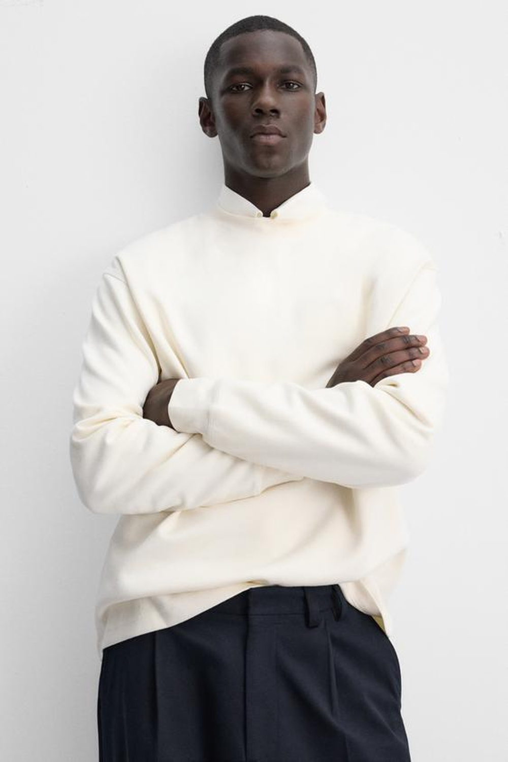 ZARA ТОЛСТОВКА INTERLOCK ИЗ РЕЛЬЕФНОЙ ТКАНИ, ЖЕЛТОВАТО-БЕЛЫЙ