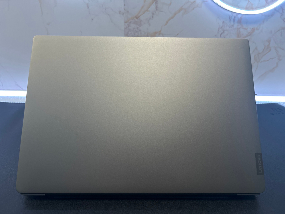 Ноутбук Lenovo IdeaPad 530S-14IKB (81EU00MNRU) 14"/Intel Core i5 8250U/RAM 8GB/SSD 128GB/Nvidia MX130 2GB/1920*1080/IPS/Windows 11/Подсветка кл-ры: LED/серый