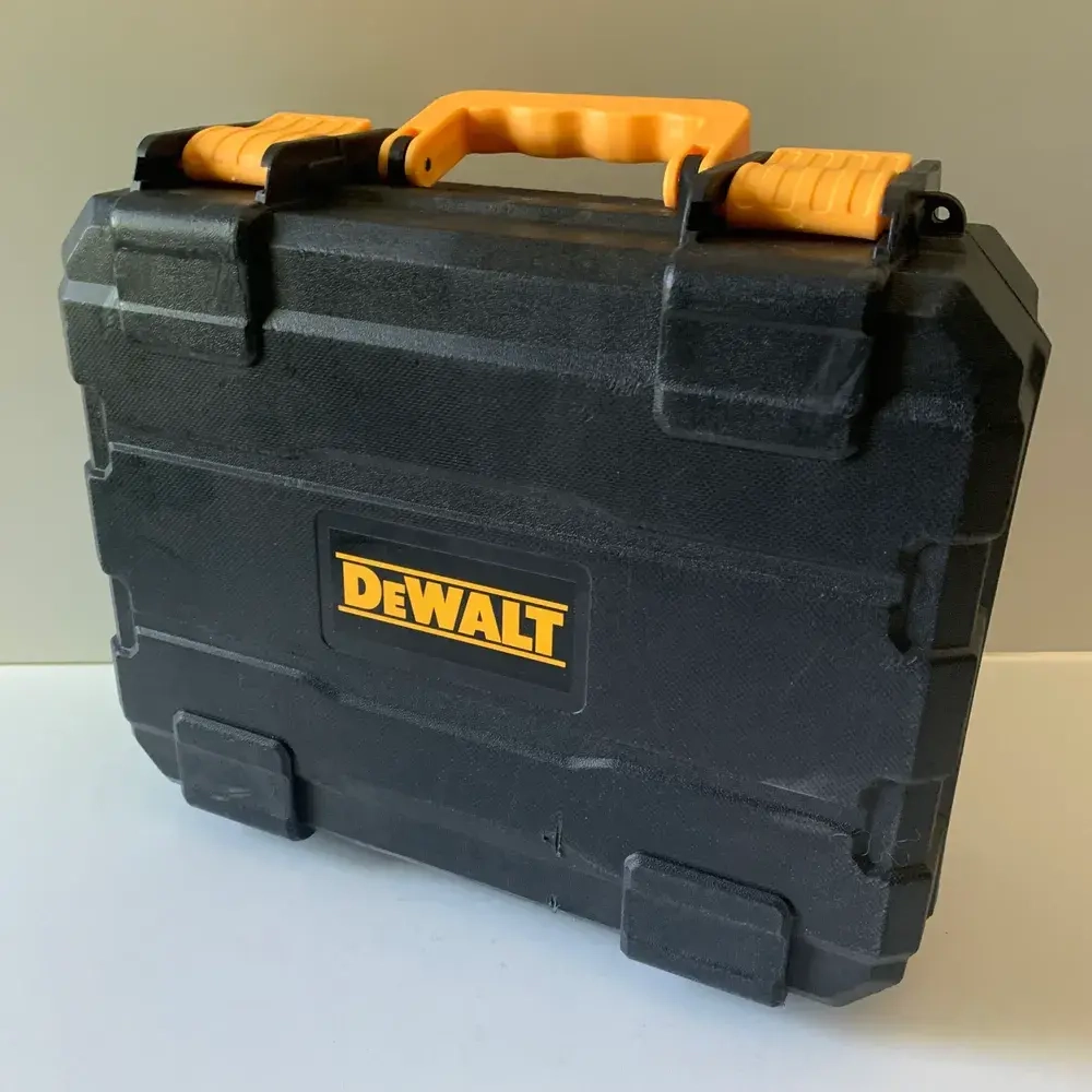 Лазерный уровень DЕWALT MR16 16 зеленых лучей.