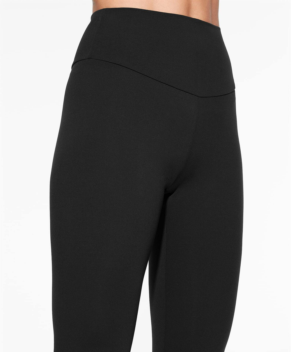 OYSHO Легинсы капри Compressive Core Control с высокой посадкой длиной 40 см, черный