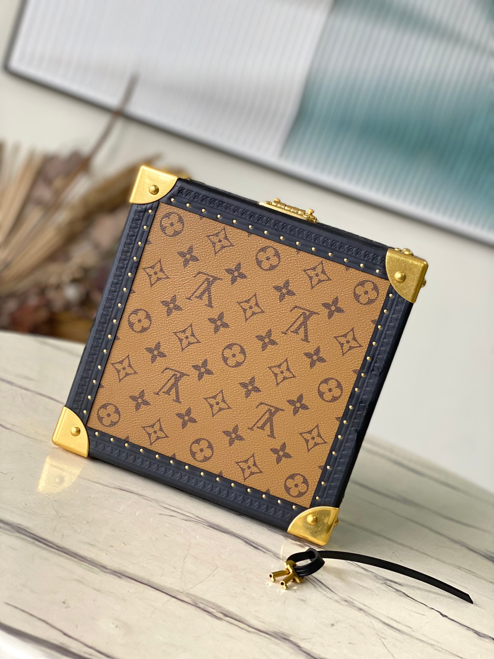 Louis Vuitton Coffret Joaillerie Monogram Reverse
