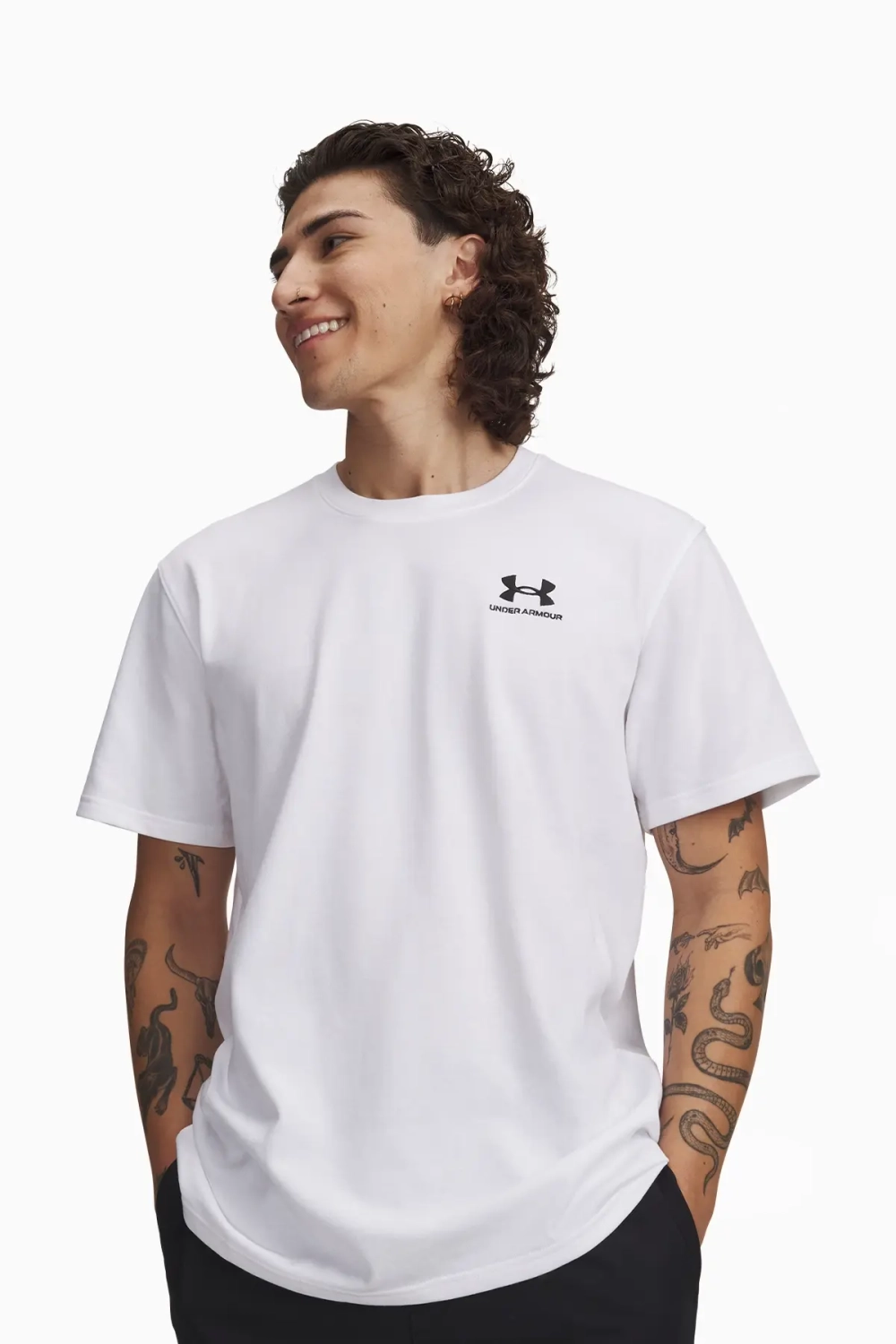 ФУТБОЛКА Under Armour Embroidered Logo - белый