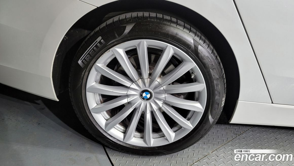 BMW 6 Series GT (G32) (08.2022)
