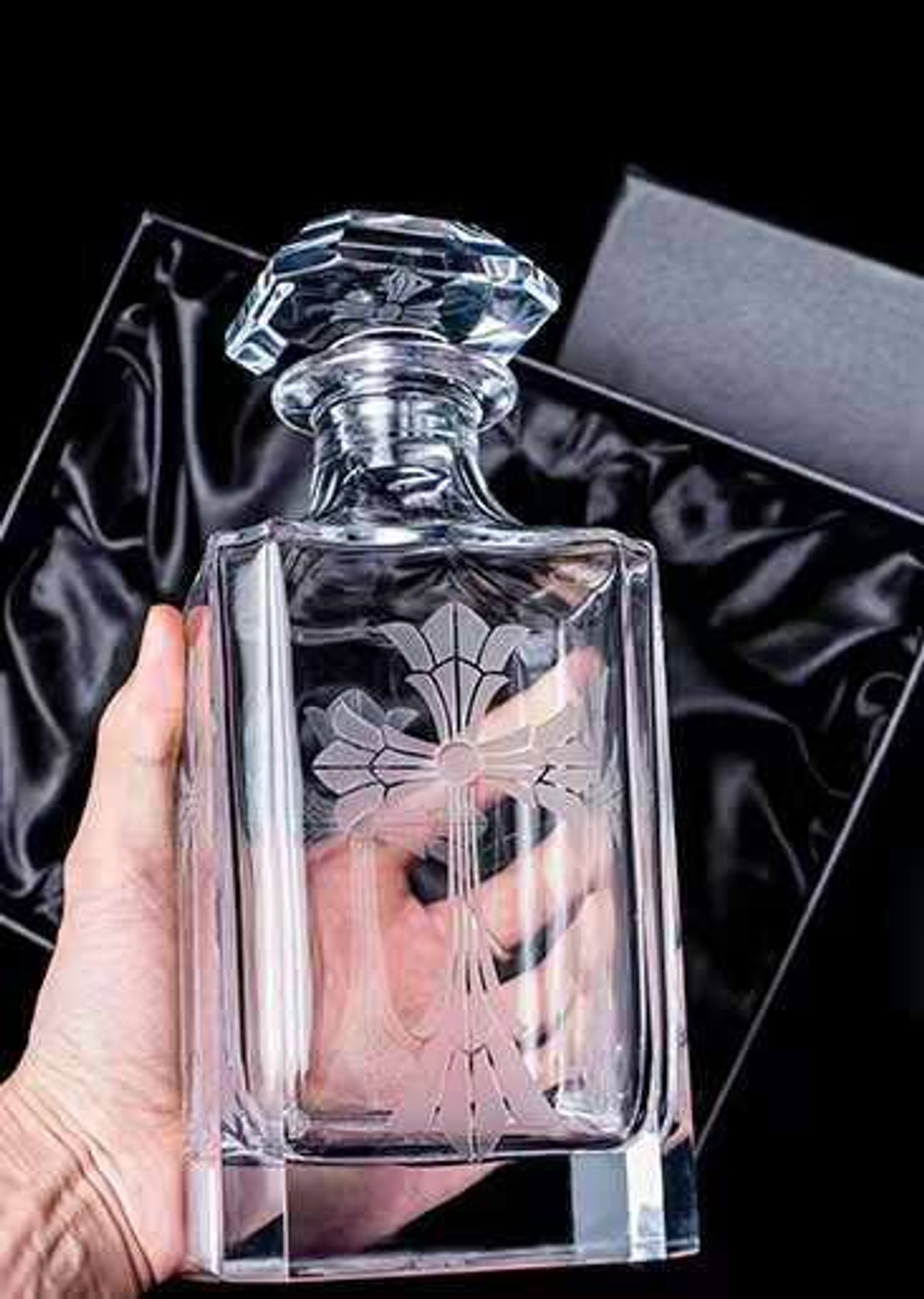 Графин Chrome Hearts 21 см