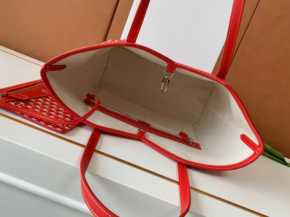 Moynat M Tote MM