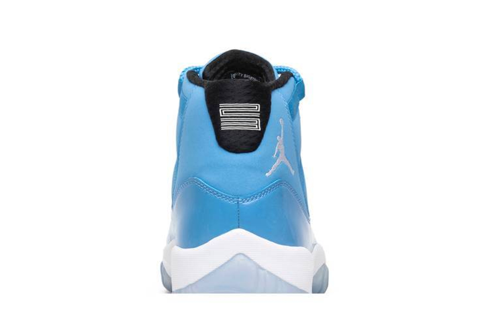 Кроссовки Jordan Air Jordan 11 Retro Pantone