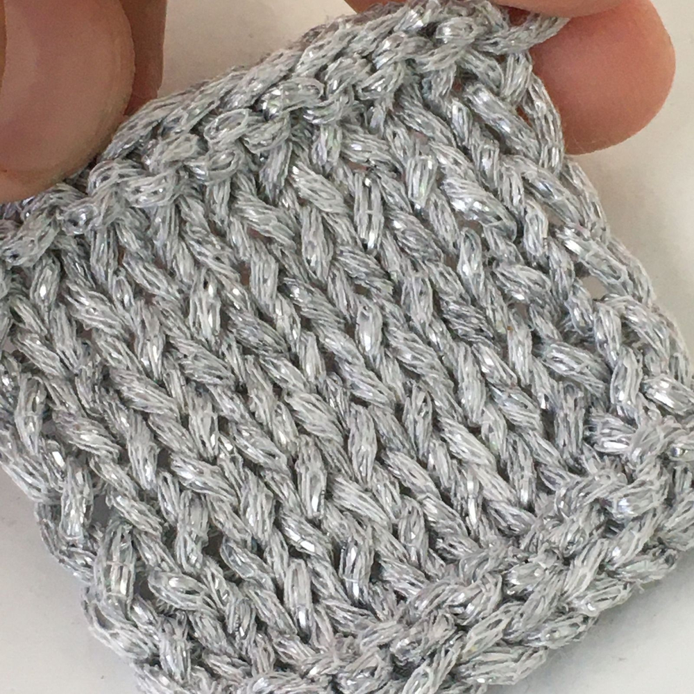 TOMBOLA - Fashion Mill; вискоза, п/а, люрекс; 220м/100гр; col. 64136; цвет: тауп шнурочек с золотистым люрексом