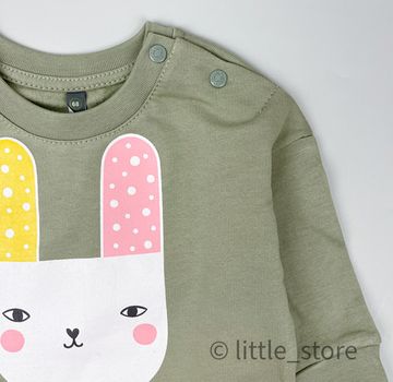 Свитшот из футера с начесом "Путешествие в сказку" оливковый