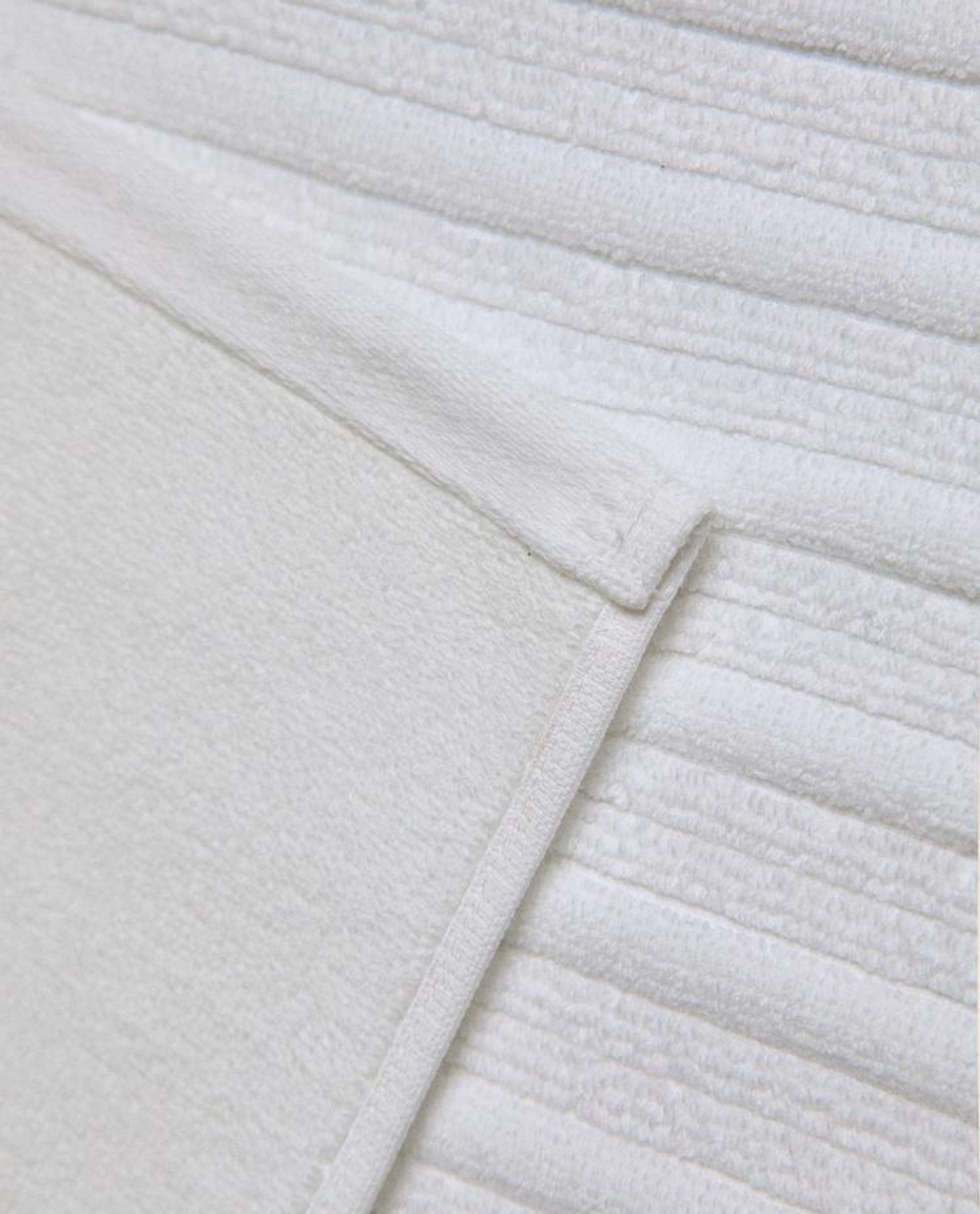 ZARA HOME ВЕЛЮРОВЫЙ КОВРИК ДЛЯ ВАННОЙ, БЕЛЫЙ