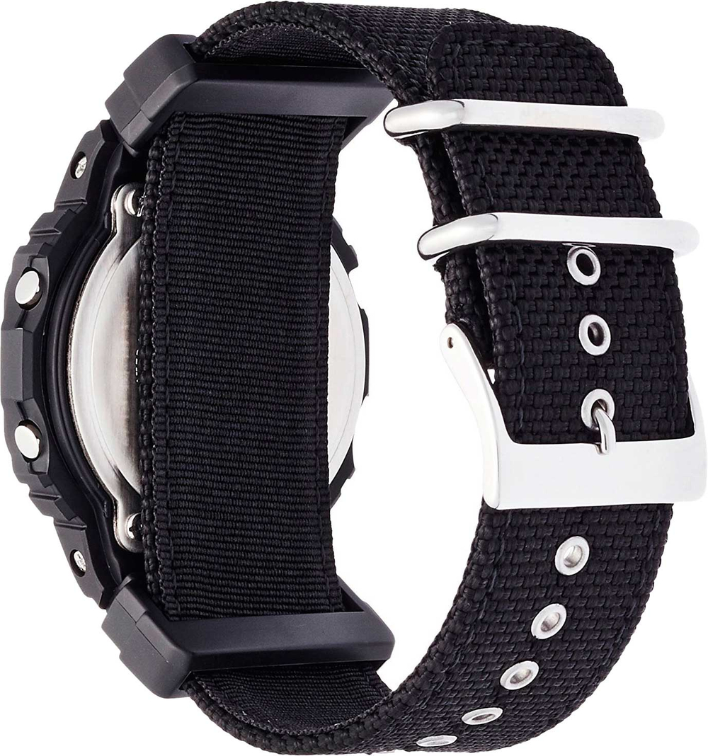 Часы Casio DW-5600BBN-1E