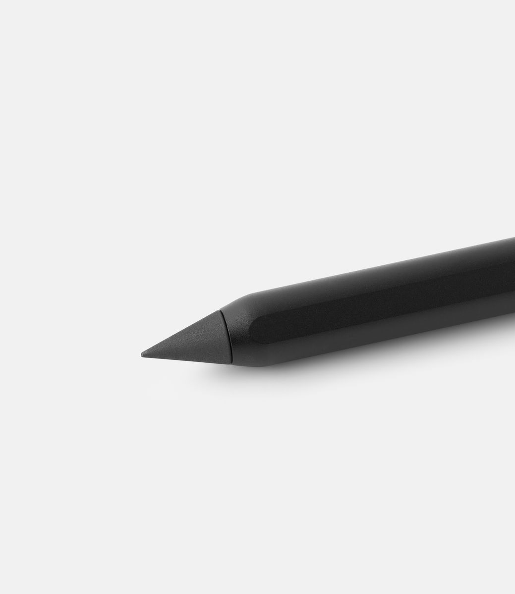 Stilform Aeon Pure Warp Black — вечный карандаш