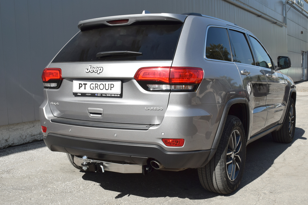 Фаркоп PT GROUP /съемный квадрат/ с нержавеющей накладкой JEEP Grand Cherokee 2013-(паспорт и сертификат в комплекте)(без электрики) арт.JGC-13-991124.00