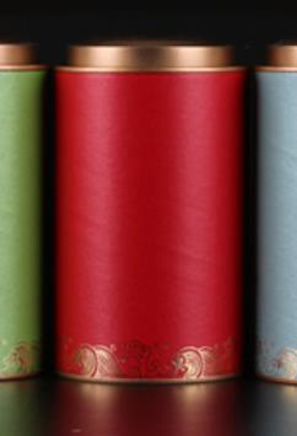 269036.3 Банка МОРЕ ЧАЯ "Красная" h=17,5см, d=9,9см, картон/жесть красный