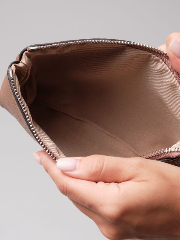 Косметичка кожаная DBR 15-10 темный орех