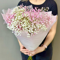 Нежное букет гипсофилой