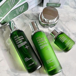 Lebelage Cica Madecassoside 4 Set набор уходовой косметики с центеллой азиатской и мадекасоссидом