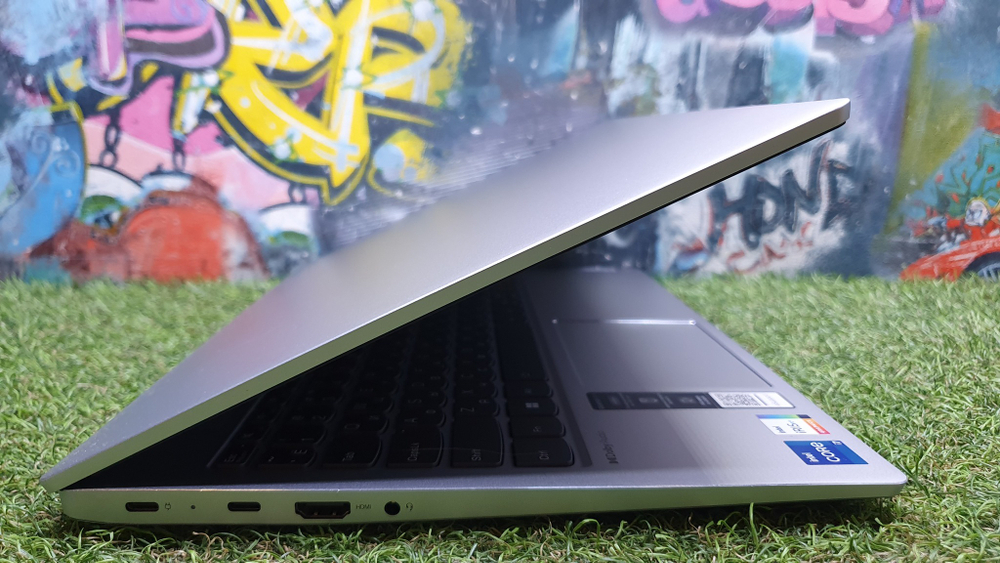 Ноутбук Lenovo  i7-12/16Gb/FHD/IdeaPad 5 15IAL7 82SF001VRK/Windows 11