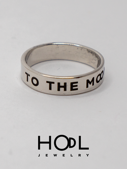 Серебряное кольцо To The Moon от Hodl Jewelry