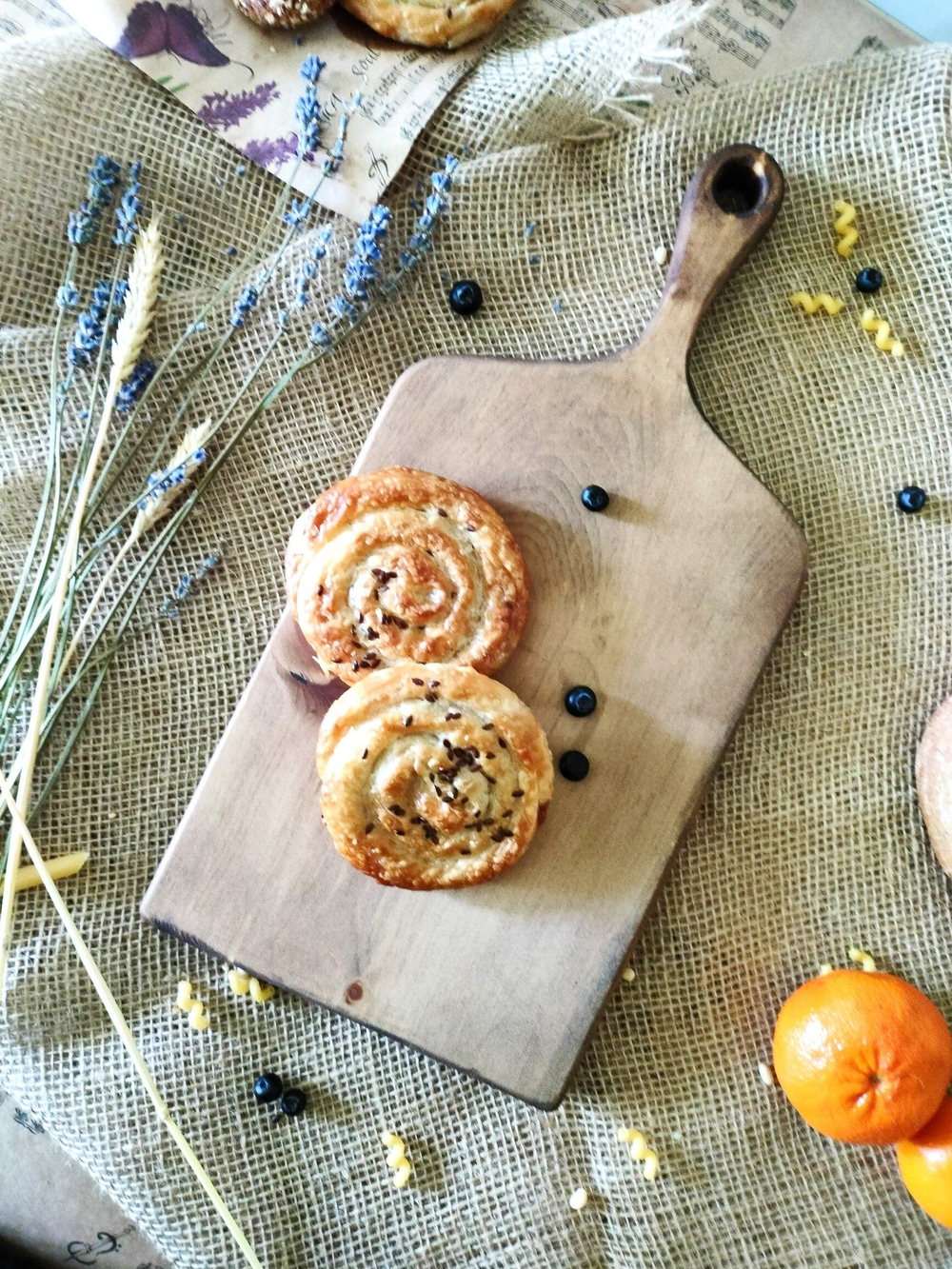 Доска разделочная из дерева сервировочная