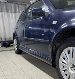 Накладки на пороги VW Golf 4(1997-2006)