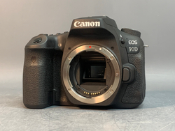 Canon EOS 90D Body 13.000 Кадров