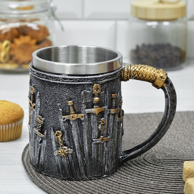 Кружка 400мл Мечи