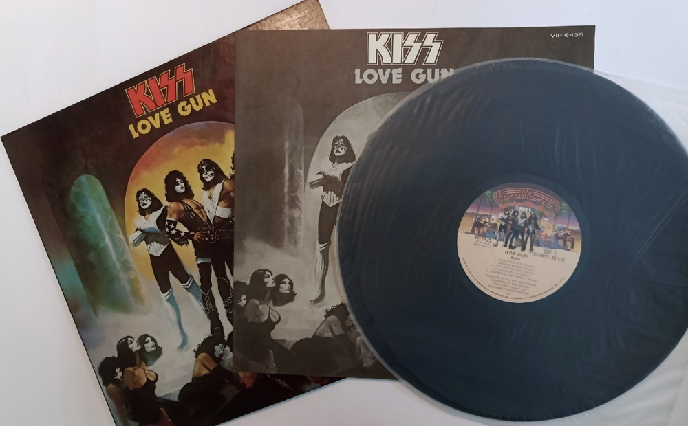 Kiss Love Gun (Japan 1977)