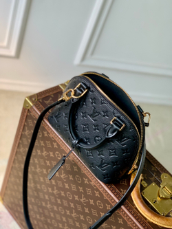 Louis Vuitton Alma BB