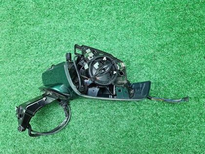 Зеркало правое Bentley Bentayga (2015-н.в.) 15к.