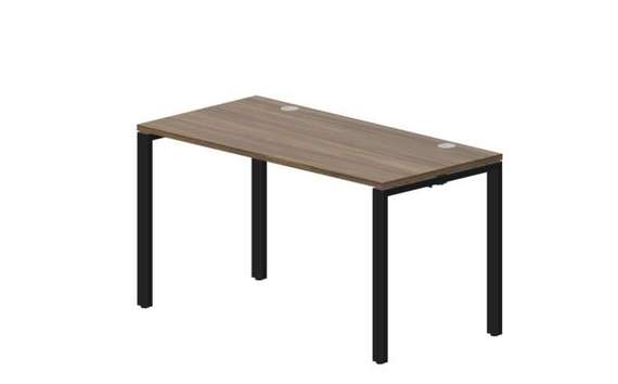 стол Strike 1380х680х750мм (2 громмета)