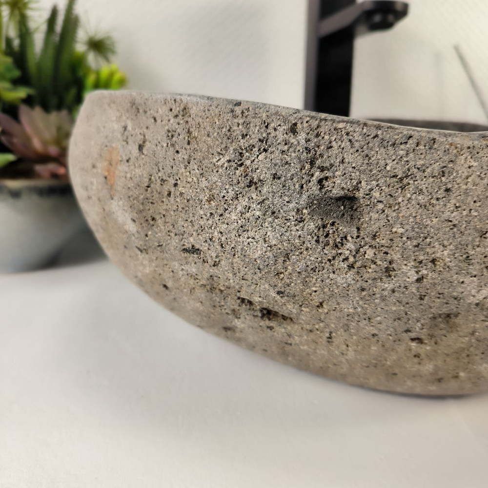 Раковина из речного камня RS-65149 51*37*14 0861
