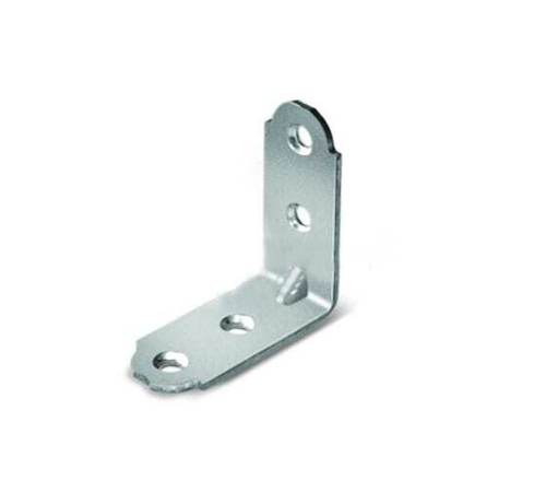 48 Уголок крепёжный мебельный 40х18 мм