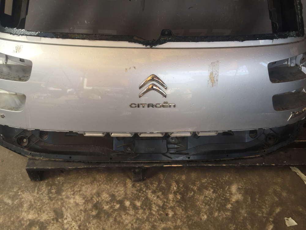 Крышка багажника Citroen C4 Grand Picasso 2  Б/У Оригинал 1609401680