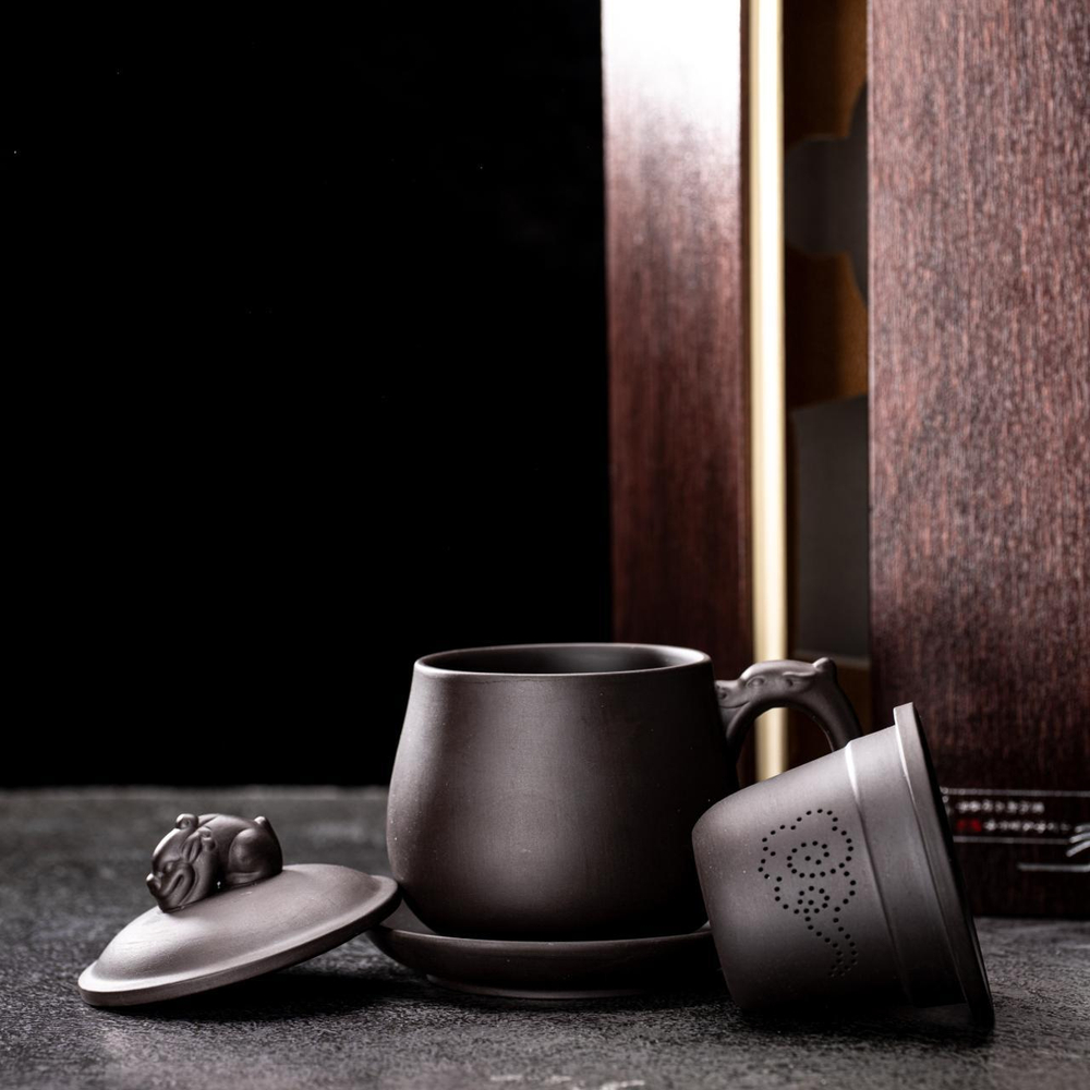 Кружка с ситом из исинской глины