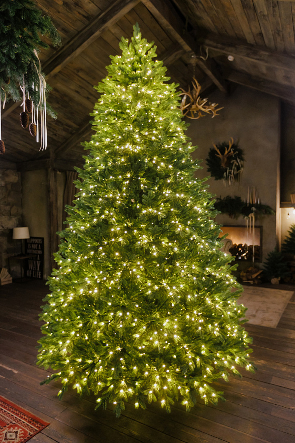 Ель искусственная с лампочками Ливадийская ELITE (лампочки - капля росы)