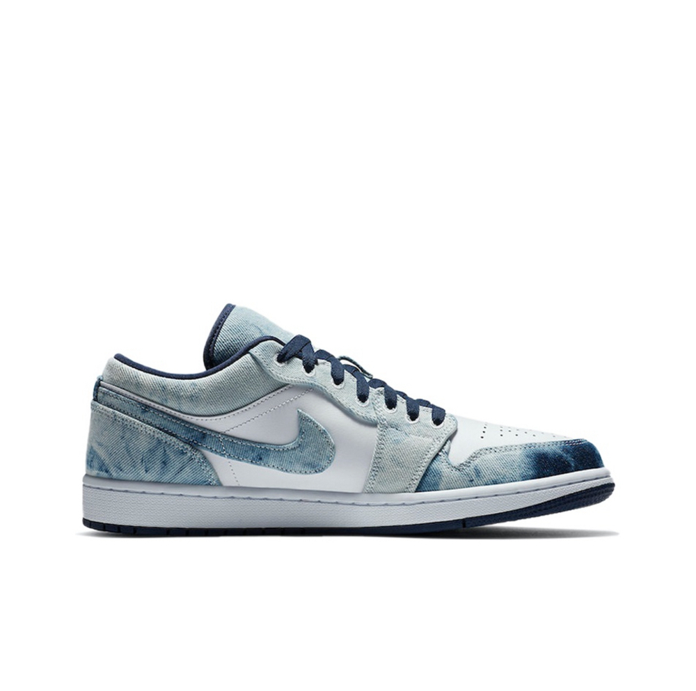 Air Jordan 1 Low SE "Washed Denim"