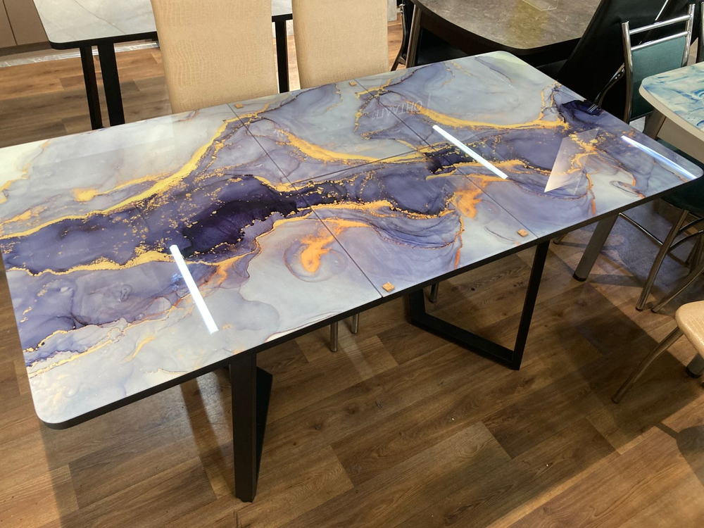 Стол разд стекло Миллер бабочка К-т ног №5 черный Царг.пояс 930 черный Ст-ца акварель ф/п (чер)