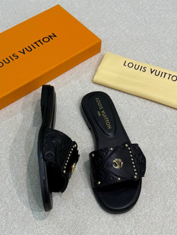 Сабо Louis Vuitton